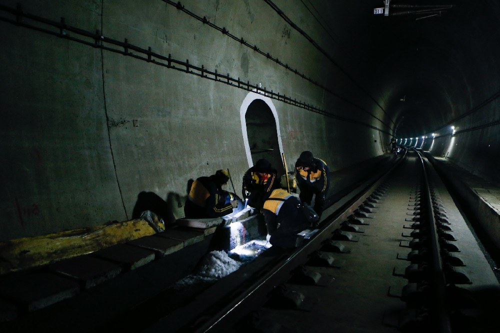 沙县铁路运营隧道病害现状